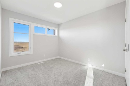 7007 Rangeview Avenue Se, Calgary, AB - Indoor Photo Showing Other Room