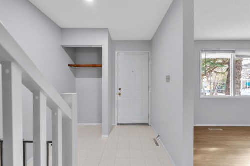 57 & 59 Dalton Bay Nw, Calgary, AB - Indoor Photo Showing Other Room