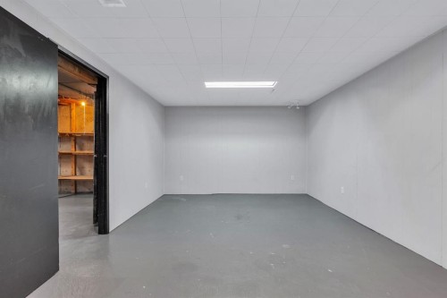 57 & 59 Dalton Bay Nw, Calgary, AB - Indoor