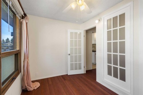 9-5400 Dalhousie Drive, Calgary, AB - Indoor Photo Showing Other Room