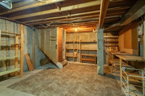 9-5400 Dalhousie Drive, Calgary, AB - Indoor Photo Showing Basement