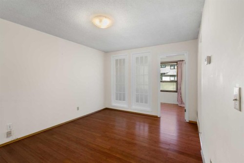 9-5400 Dalhousie Drive, Calgary, AB - Indoor Photo Showing Other Room