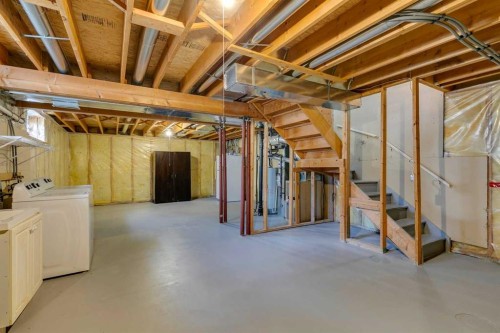 51 Inverness Grove Se, Calgary, AB - Indoor