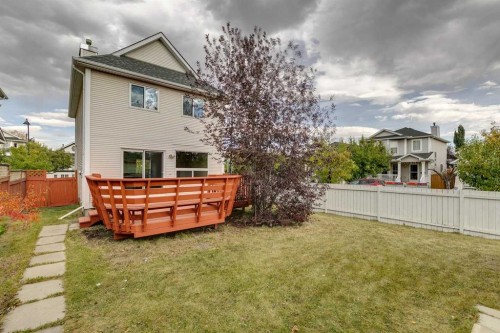 51 Inverness Grove Se, Calgary, AB - Outdoor