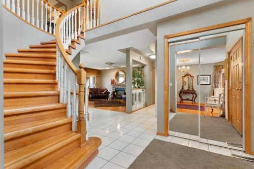 108 Pleasant View Heights, Rural Rocky View County, AB - Indoor Photo Showing Other Room