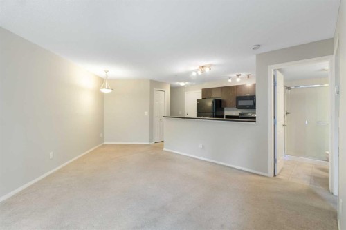 3112-16969 24 Street Sw, Calgary, AB - Indoor