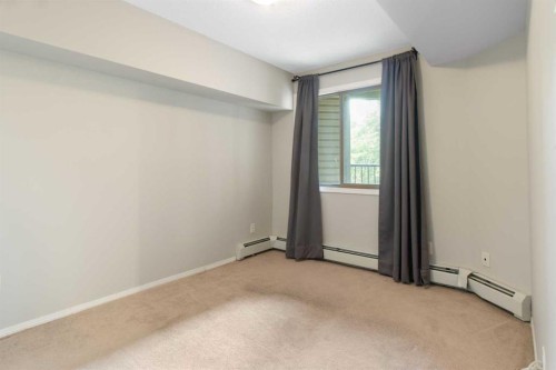 3112-16969 24 Street Sw, Calgary, AB - Indoor Photo Showing Other Room