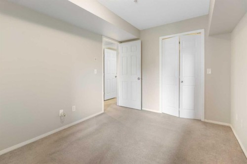 3112-16969 24 Street Sw, Calgary, AB - Indoor Photo Showing Other Room