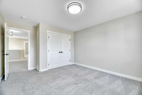 828 Edgefield Street, Strathmore, AB - Indoor Photo Showing Other Room