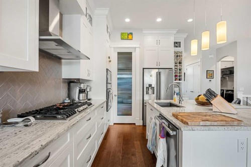 2253 Bayside Road Sw, Airdrie, AB - Indoor Photo Showing Kitchen With Stainless Steel Kitchen With Upgraded Kitchen