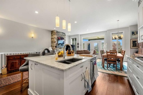 2253 Bayside Road Sw, Airdrie, AB - Indoor Photo Showing Kitchen With Double Sink With Upgraded Kitchen