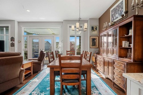 2253 Bayside Road Sw, Airdrie, AB - Indoor Photo Showing Dining Room