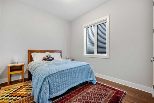 2253 Bayside Road Sw, Airdrie, AB - Indoor Photo Showing Bedroom