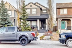 150 Copperpond Heights SE Calgary, AB T2Z 0X3