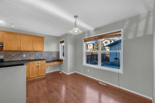 249 Covemeadow Road Ne, Calgary, AB - Indoor Photo Showing Kitchen