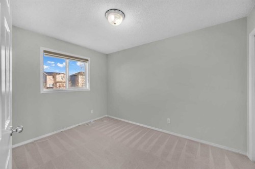249 Covemeadow Road Ne, Calgary, AB - Indoor Photo Showing Other Room