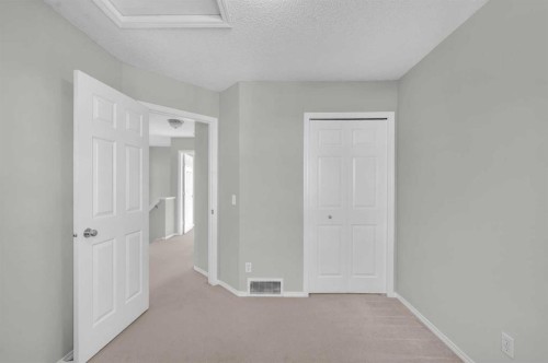 249 Covemeadow Road Ne, Calgary, AB - Indoor Photo Showing Other Room