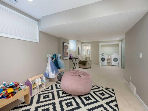 14 Walden Road Se, Calgary, AB - Indoor