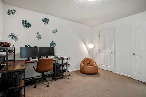 1926/1928 32 Street Sw, Calgary, AB - Indoor Photo Showing Office