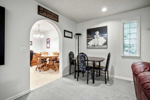 1926/1928 32 Street Sw, Calgary, AB - Indoor