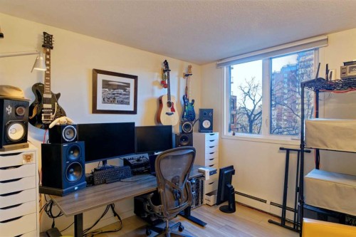 305-225 25 Avenue Sw, Calgary, AB - Indoor Photo Showing Office