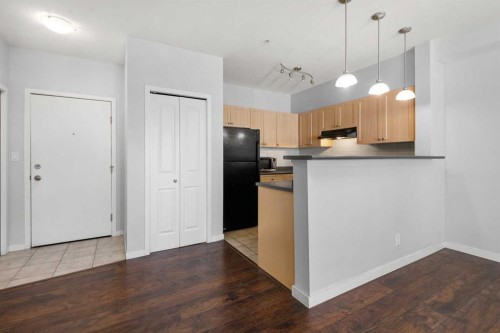 1203-333 Taravista Drive Ne, Calgary, AB - Indoor Photo Showing Kitchen