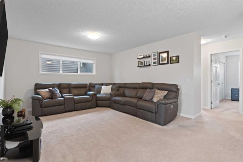 169 Buckskin Way, Cochrane, AB - Indoor Photo Showing Living Room