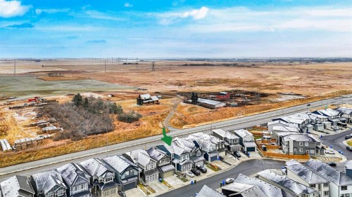 88 Magnolia Crescent Se, Calgary, AB - Outdoor With View