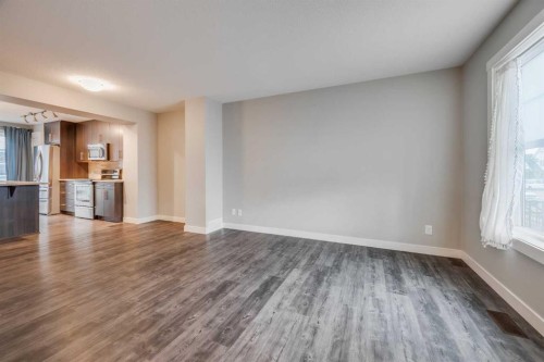 534 Mckenzie Towne Drive Se, Calgary, AB - Indoor
