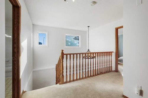 188 Christie Park Hill Sw, Calgary, AB - Indoor Photo Showing Other Room