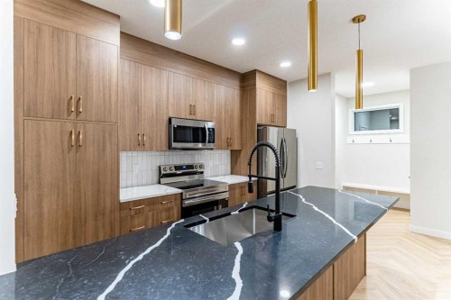 172 Cobblestone Gate Sw, Airdrie, AB - Indoor