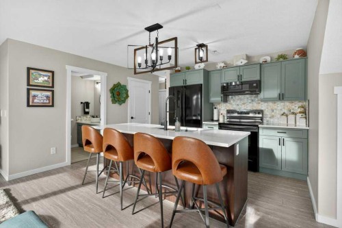 305-141 Mountain Street, Cochrane, AB - Indoor