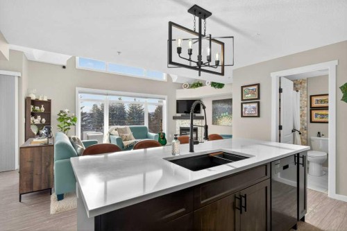 305-141 Mountain Street, Cochrane, AB - Indoor