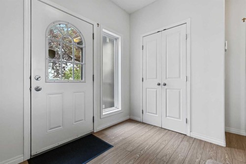 1-5616 14 Avenue Sw, Calgary, AB - Indoor Photo Showing Other Room