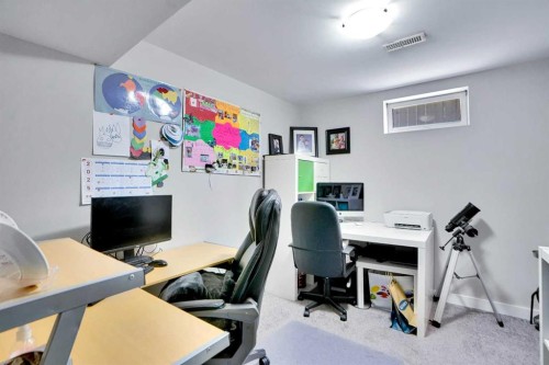 103 Castlebury Way Ne, Calgary, AB - Indoor Photo Showing Office