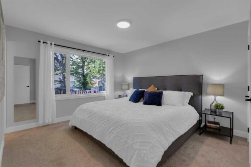 39 Midpark Close Se, Calgary, AB - Indoor Photo Showing Bedroom