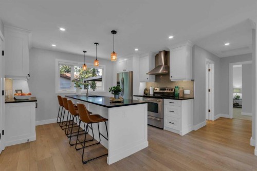 39 Midpark Close Se, Calgary, AB - Indoor Photo Showing Kitchen With Upgraded Kitchen