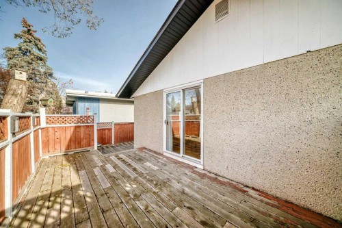 4508 Vandergrift Crescent Nw, Calgary, AB - Outdoor With Deck Patio Veranda With Exterior