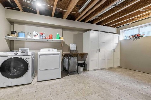 90 Brightoncrest Grove Se, Calgary, AB - Indoor Photo Showing Laundry Room