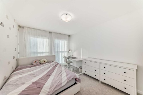 12 West Grove Link Sw, Calgary, AB - Indoor Photo Showing Bedroom