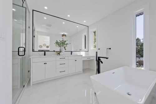 3110 14 Avenue Sw, Calgary, AB - Indoor