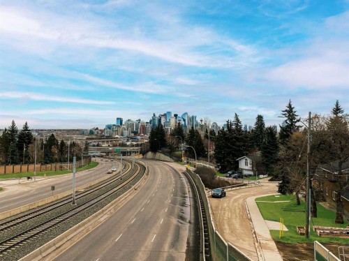 3110 14 Avenue Sw, Calgary, AB - Outdoor With View