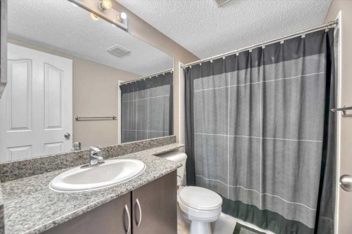 2308-60 Panatella Street Nw, Calgary, AB - Indoor Photo Showing Bathroom