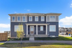 917 148 Avenue NW Calgary, AB T3P 2H2