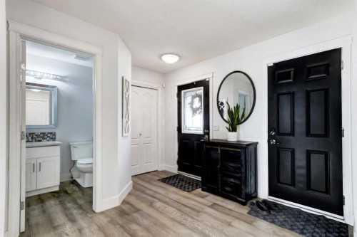 114 Chapalina Park Crescent Se, Calgary, AB - Indoor Photo Showing Other Room