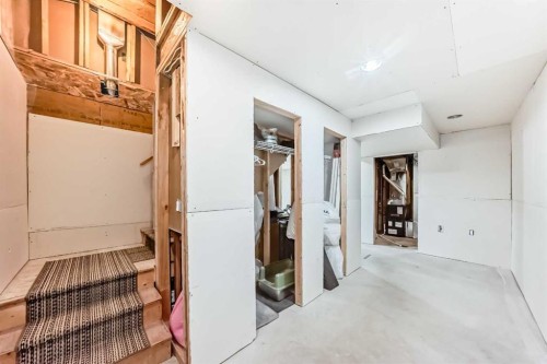 284 Sagewood Landing Sw, Airdrie, AB - Indoor Photo Showing Other Room