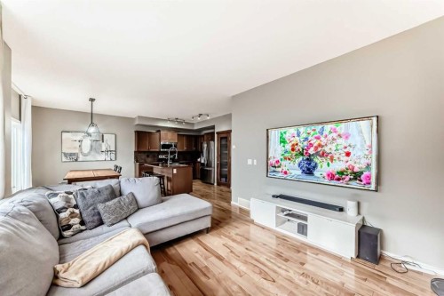 284 Sagewood Landing Sw, Airdrie, AB - Indoor Photo Showing Living Room