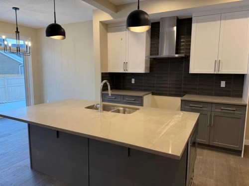 63 Sunrise Heath, Cochrane, AB 