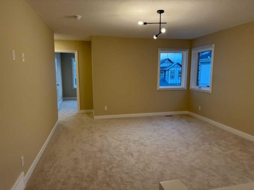 63 Sunrise Heath, Cochrane, AB 