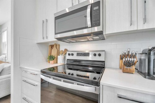 90 Cornerstone Manor, Calgary, AB - Indoor Photo Showing Kitchen